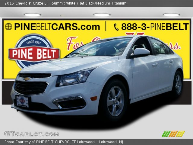 2015 Chevrolet Cruze LT in Summit White