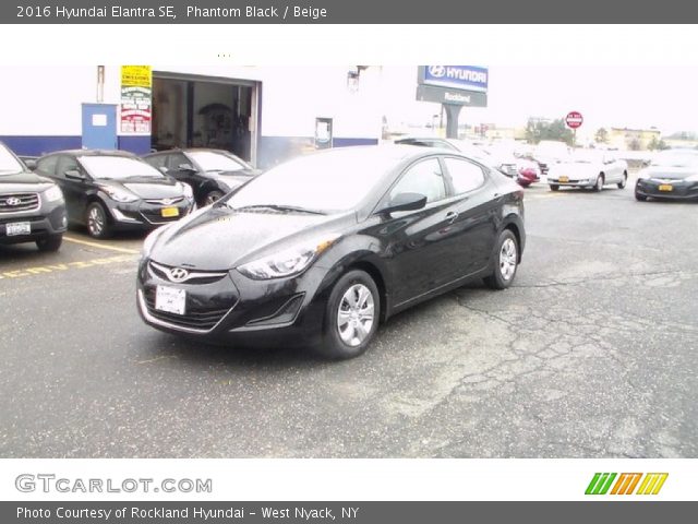 2016 Hyundai Elantra SE in Phantom Black