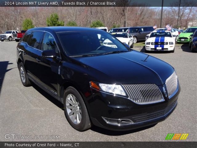 2014 Lincoln MKT Livery AWD in Tuxedo Black