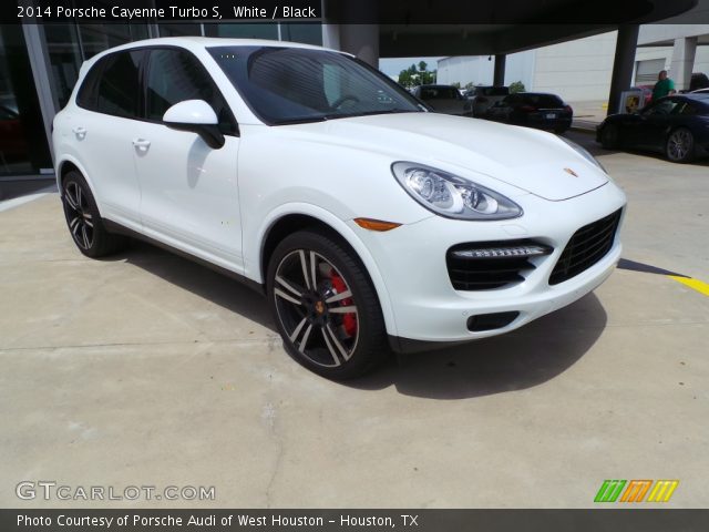 2014 Porsche Cayenne Turbo S in White