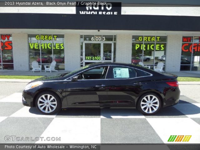 2013 Hyundai Azera  in Black Onyx Pearl