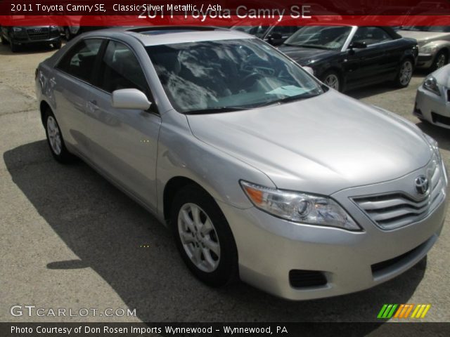 2011 Toyota Camry SE in Classic Silver Metallic