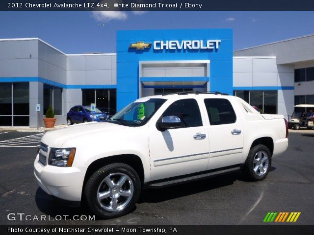 2012 Chevrolet Avalanche LTZ 4x4 in White Diamond Tricoat