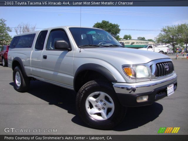 2003 Toyota Tacoma V6 Xtracab 4x4 in Lunar Mist Silver Metallic
