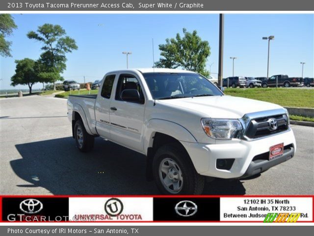 2013 Toyota Tacoma Prerunner Access Cab in Super White