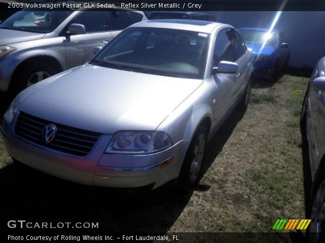 2003 Volkswagen Passat GLX Sedan in Reflex Silver Metallic