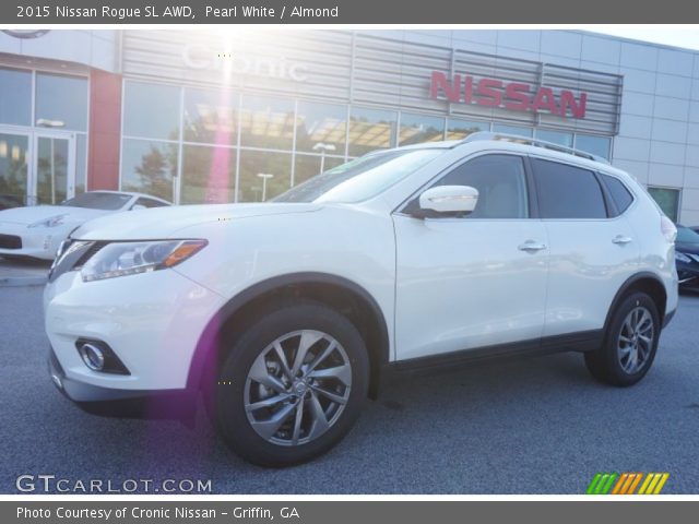 2015 Nissan Rogue SL AWD in Pearl White