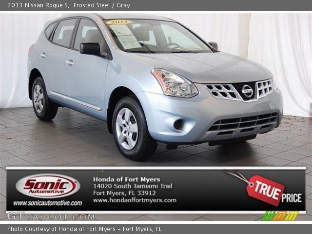2013 Nissan Rogue S in Frosted Steel