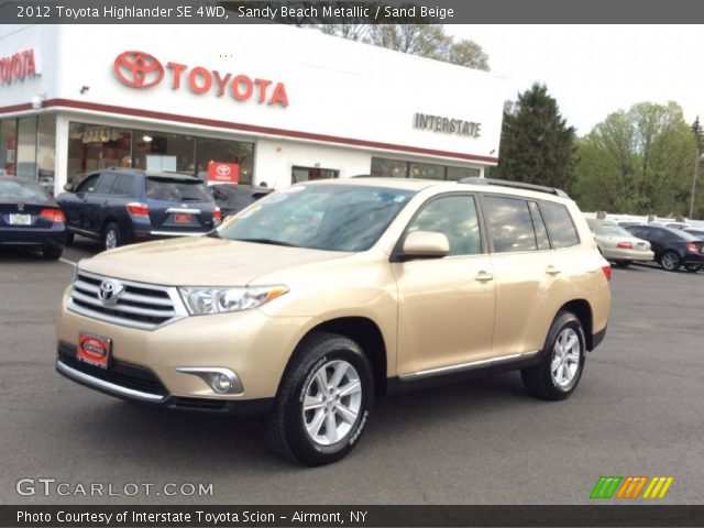 2012 Toyota Highlander SE 4WD in Sandy Beach Metallic