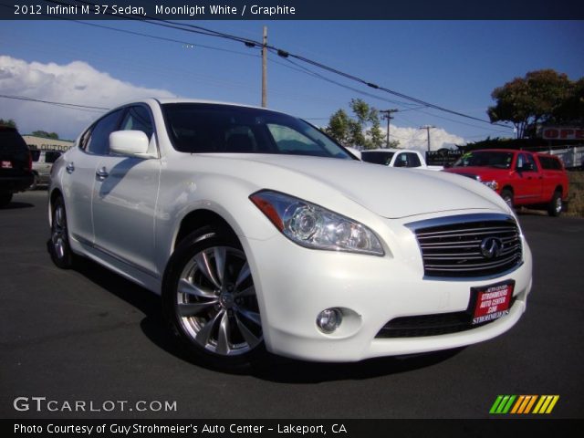 2012 Infiniti M 37 Sedan in Moonlight White