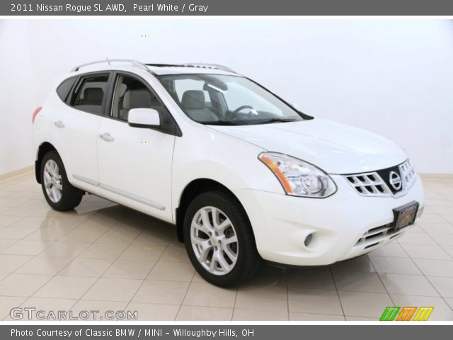 2011 Nissan Rogue SL AWD in Pearl White