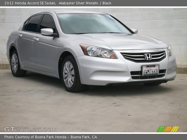 2012 Honda Accord SE Sedan in Alabaster Silver Metallic