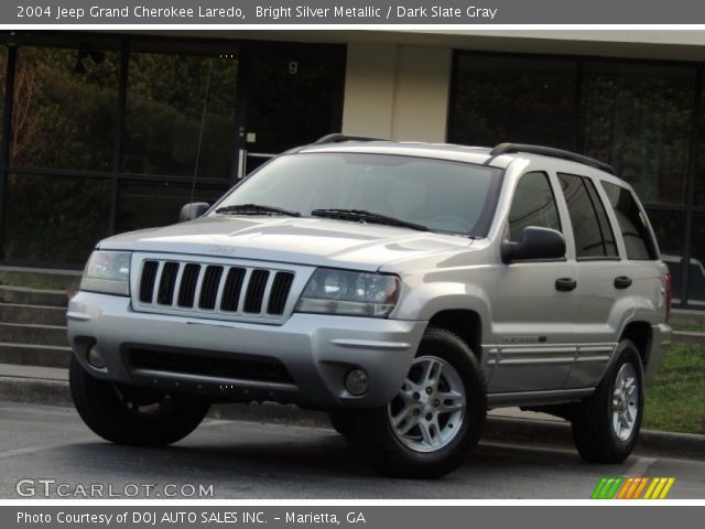 2004 Jeep Grand Cherokee Laredo in Bright Silver Metallic