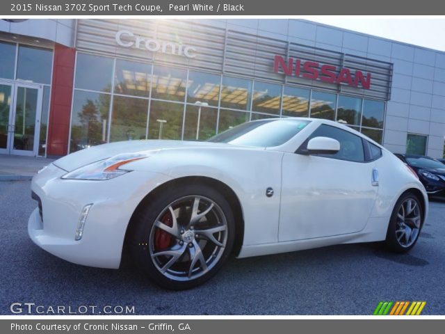 2015 Nissan 370Z Sport Tech Coupe in Pearl White