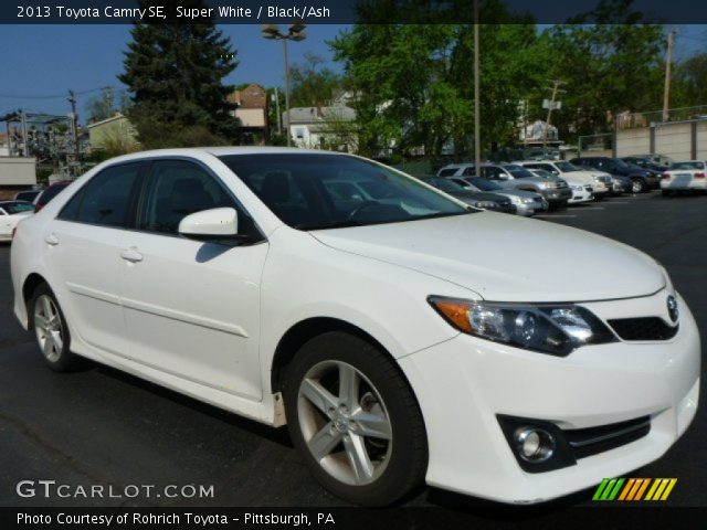 2013 Toyota Camry SE in Super White