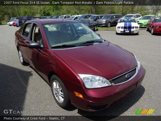 2007 Ford Focus ZX4 SE Sedan in Dark Toreador Red Metallic