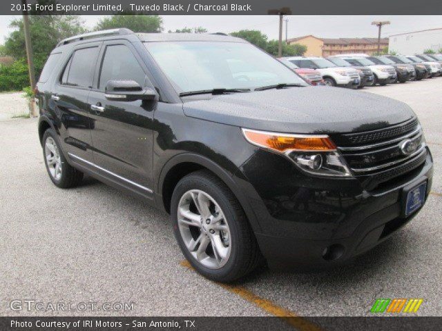 2015 Ford Explorer Limited in Tuxedo Black