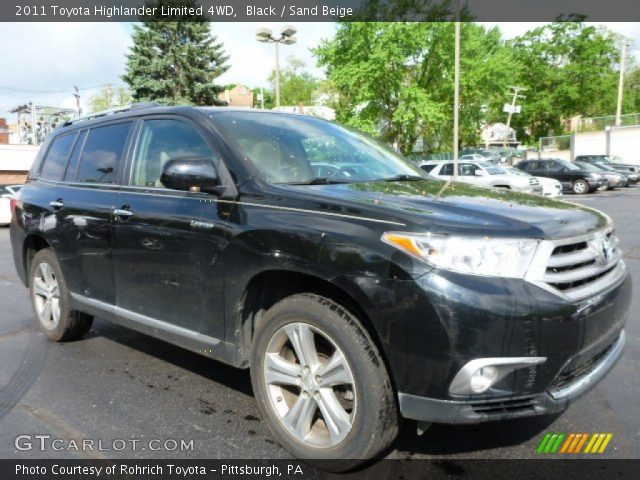 2011 Toyota Highlander Limited 4WD in Black