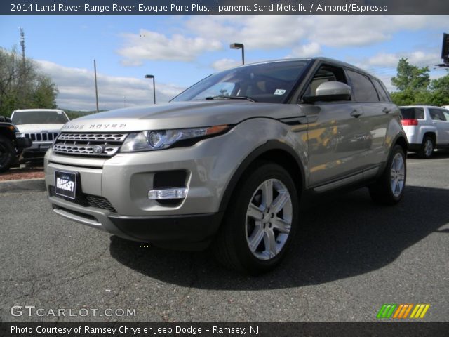 2014 Land Rover Range Rover Evoque Pure Plus in Ipanema Sand Metallic