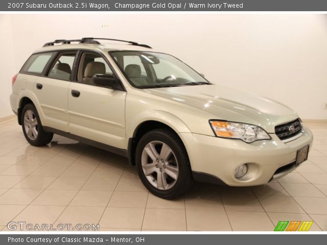 2007 Subaru Outback 2.5i Wagon in Champagne Gold Opal