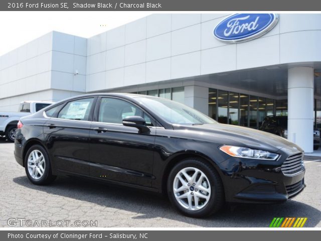 2016 Ford Fusion SE in Shadow Black