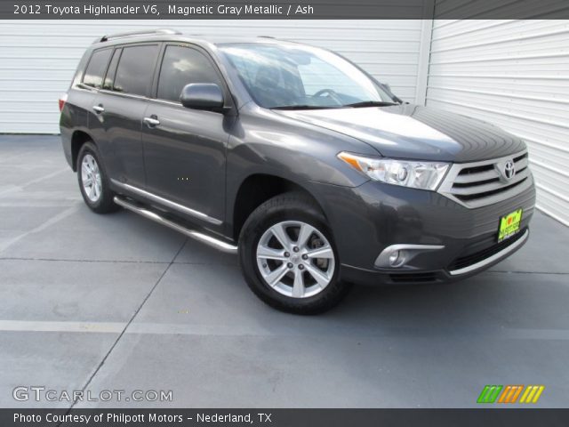 2012 Toyota Highlander V6 in Magnetic Gray Metallic