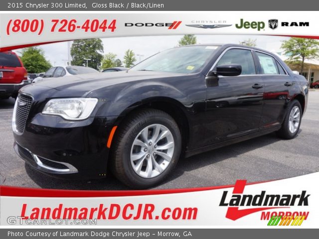 2015 Chrysler 300 Limited in Gloss Black