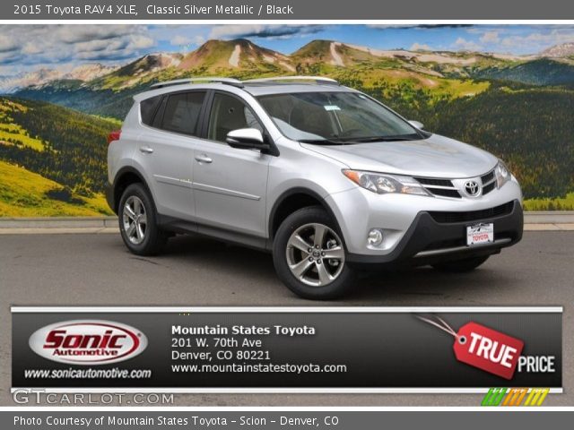 2015 Toyota RAV4 XLE in Classic Silver Metallic