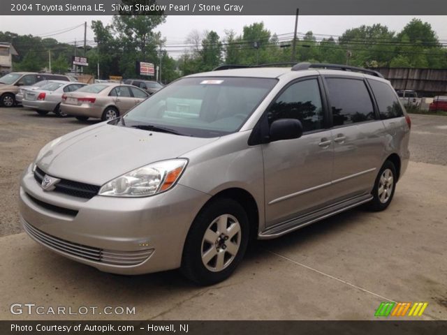 2004 Toyota Sienna LE in Silver Shadow Pearl