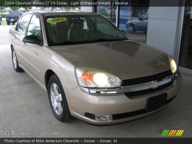 2004 Chevrolet Malibu LT V6 Sedan in Light Driftwood Metallic
