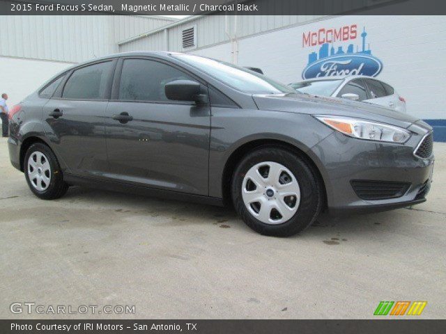2015 Ford Focus S Sedan in Magnetic Metallic