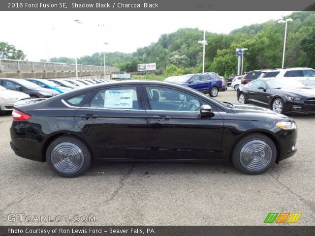 2016 Ford Fusion SE in Shadow Black