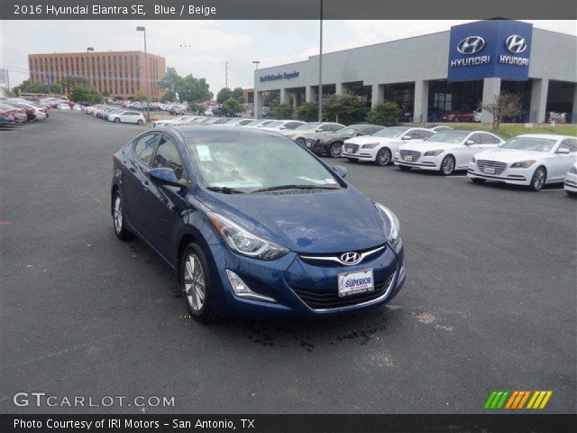 2016 Hyundai Elantra SE in Blue