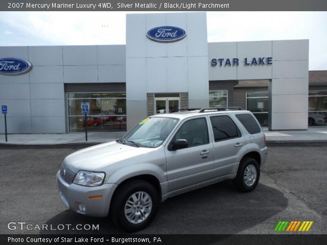 2007 Mercury Mariner Luxury 4WD in Silver Metallic