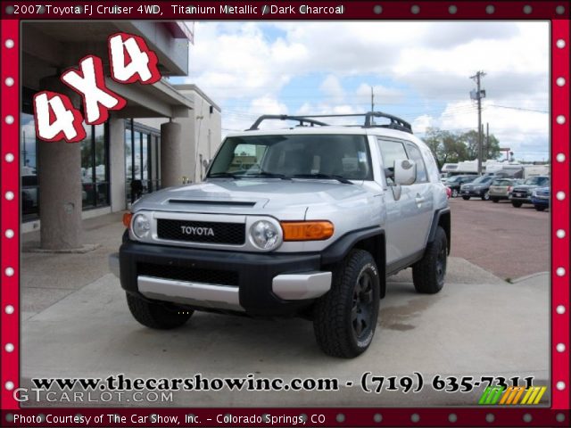 2007 Toyota FJ Cruiser 4WD in Titanium Metallic