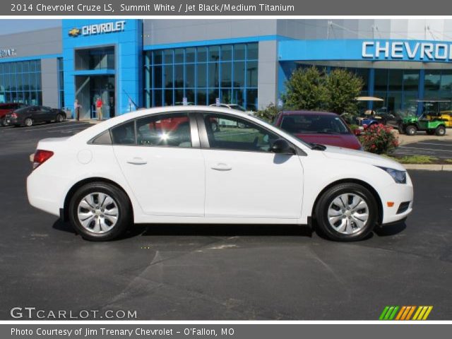 2014 Chevrolet Cruze LS in Summit White