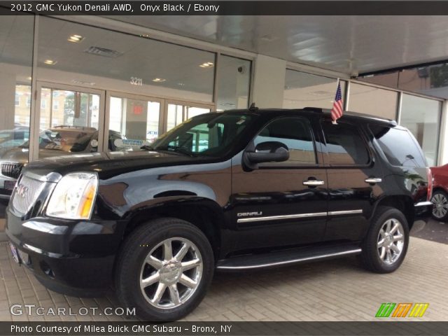 2012 GMC Yukon Denali AWD in Onyx Black