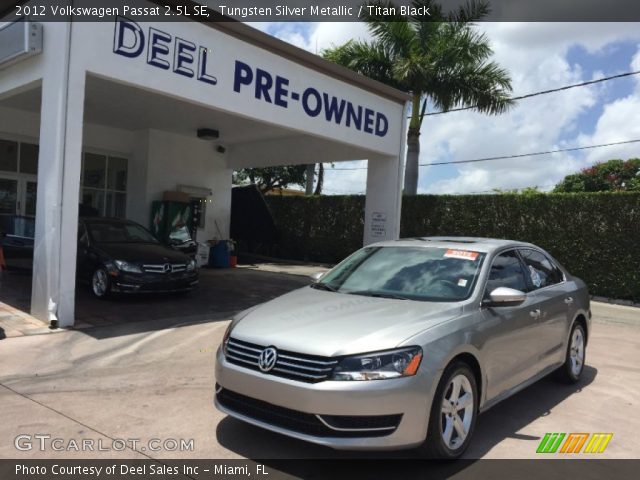 2012 Volkswagen Passat 2.5L SE in Tungsten Silver Metallic