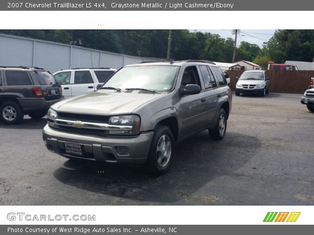 2007 Chevrolet TrailBlazer LS 4x4 in Graystone Metallic