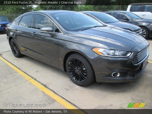 2016 Ford Fusion SE in Magnetic Metallic