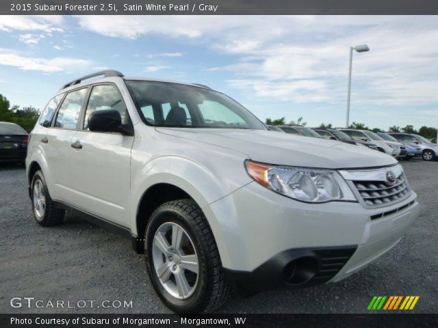 2015 Subaru Forester 2.5i in Satin White Pearl
