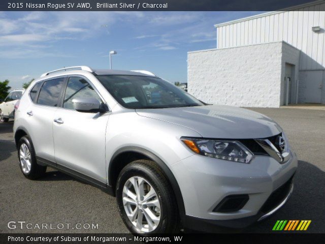 2015 Nissan Rogue SV AWD in Brilliant Silver