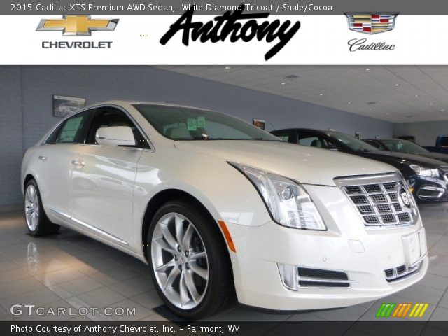 2015 Cadillac XTS Premium AWD Sedan in White Diamond Tricoat