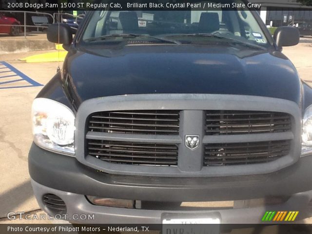 2008 Dodge Ram 1500 ST Regular Cab in Brilliant Black Crystal Pearl