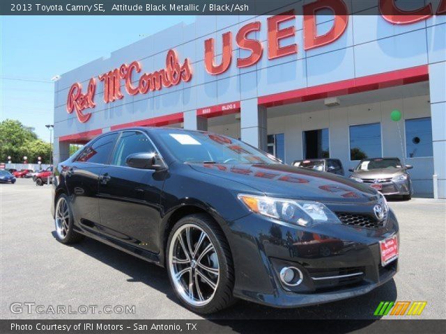 2013 Toyota Camry SE in Attitude Black Metallic