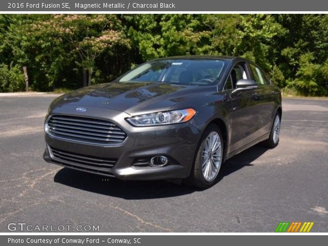 2016 Ford Fusion SE in Magnetic Metallic