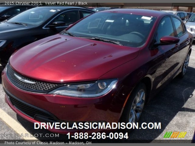 2015 Chrysler 200 S in Velvet Red Pearl