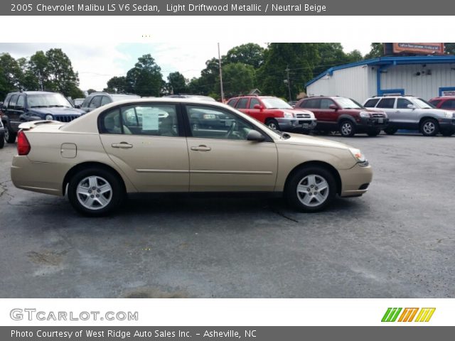 2005 Chevrolet Malibu LS V6 Sedan in Light Driftwood Metallic