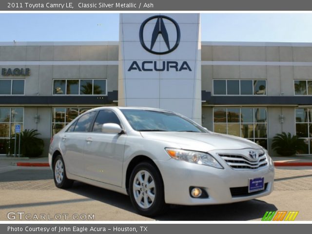 2011 Toyota Camry LE in Classic Silver Metallic