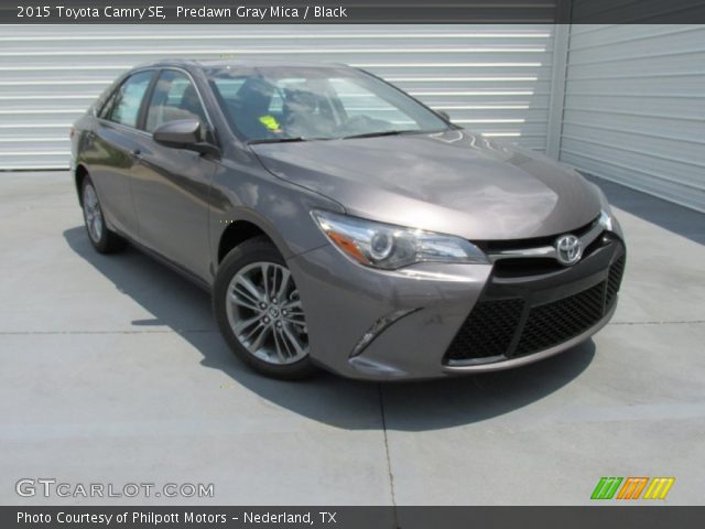 2015 Toyota Camry SE in Predawn Gray Mica